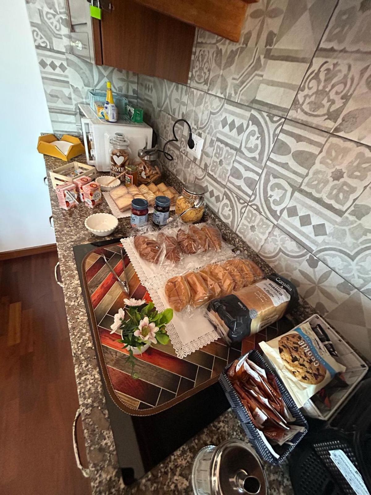 I 4 Mori Bed & Breakfast Fiumicino Bagian luar foto