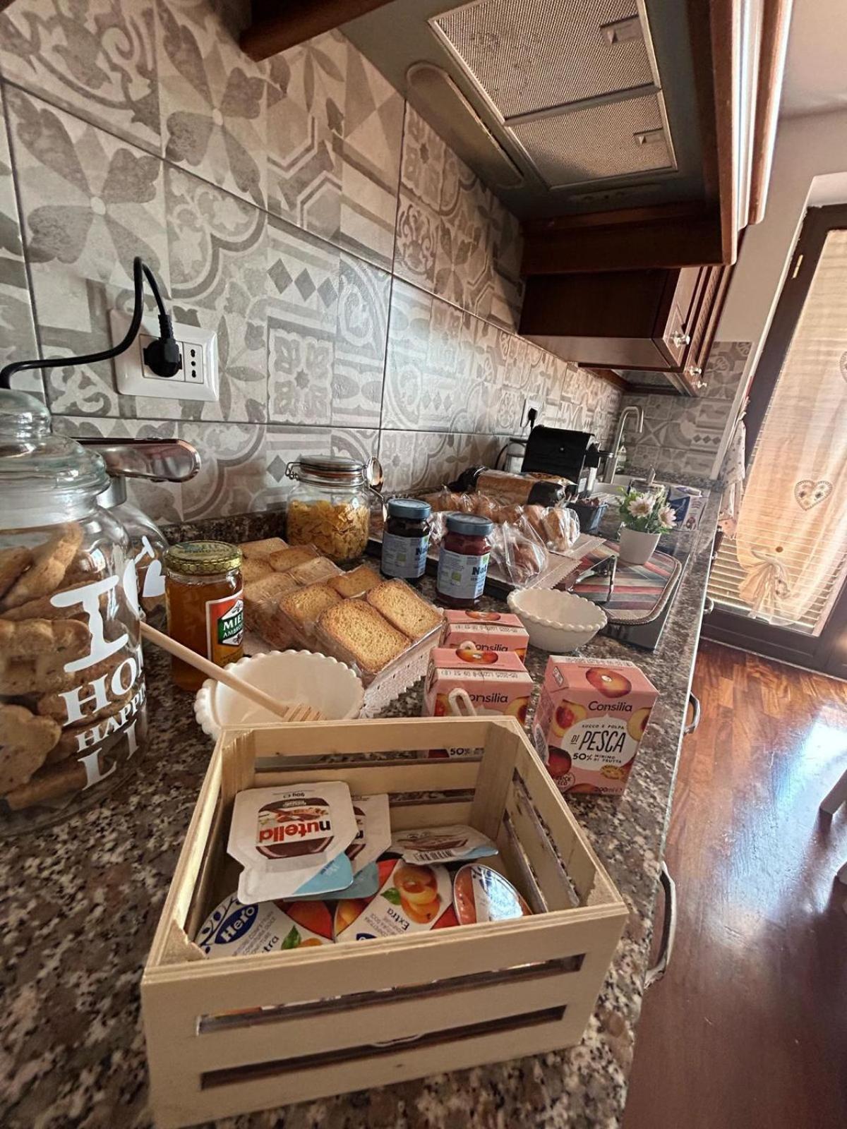 I 4 Mori Bed & Breakfast Fiumicino Bagian luar foto