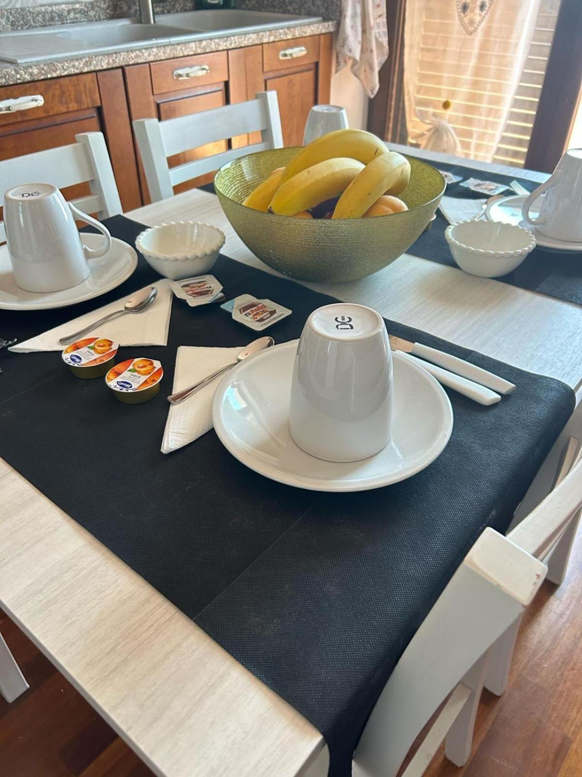 I 4 Mori Bed & Breakfast Fiumicino Bagian luar foto